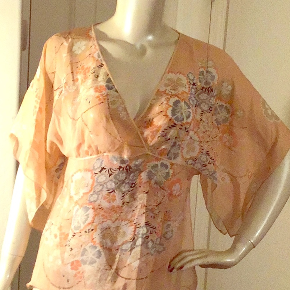 🦋❤️Beautiful Silk Kimono Top Shop & Help